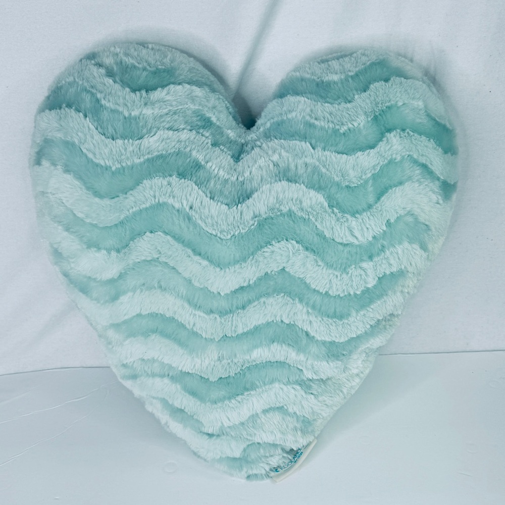 UGG® Koolaburra PLUSH HEART THROW PILLOW Aqua Blue Mint Wavy Soft Plush